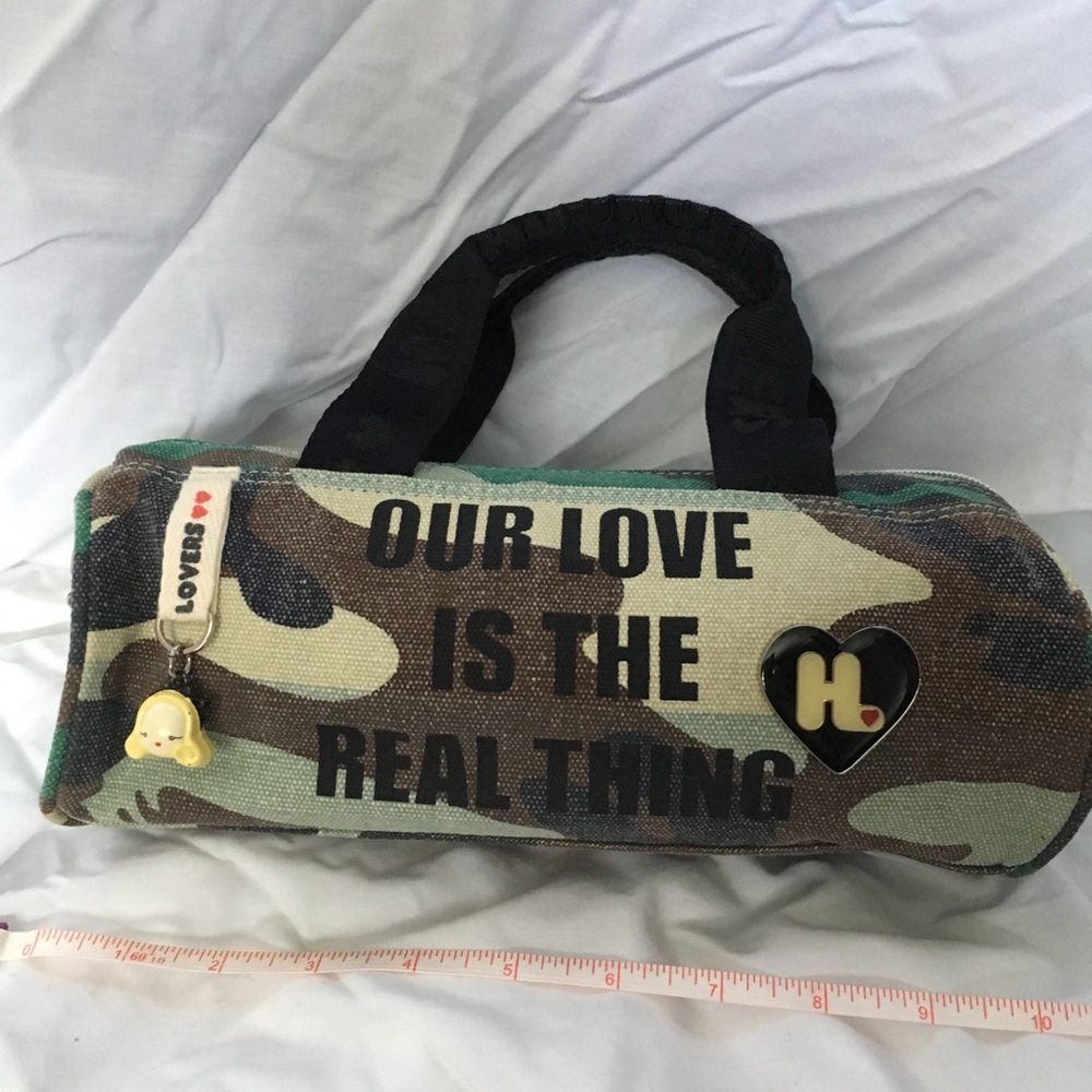 Harajuku girls Gwen Stefani purse